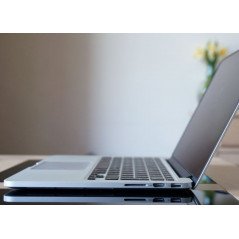 Laptop 13" beg - MacBook Pro 2015 Retina A1502 (beg med burnin och skada lock)
