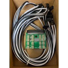 Brugte computerkomponenter - X-Adapter v8 breakoutboard til 16 grafikkort til strømforsyning inkl 16 kabler (brugt)