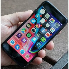 iPhone SE 3. generation (2022) 64 GB midnatssort (brugt)