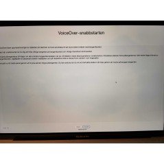 MacBook Pro 15-tum 2018 i7 16GB 512SSD Space Gray (beg med LCD-mura)
