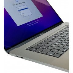 MacBook Pro 16-tommer 2019 med Touchbar i7 16GB 512GB SSD Space Gray (brugt med let blanke taster)