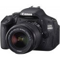 Canon EOS 600D + 18-55/3,5-5,6 IS + fjärr och 2 batterier