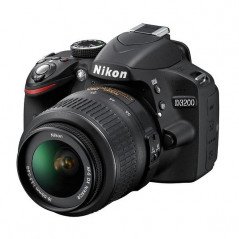 Digitalkamera - Nikon D3200 + 18-55/3,5-5,6