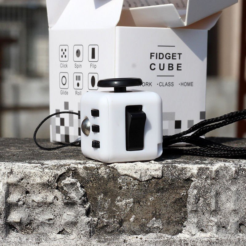 Fidget spinner & fidget cube - Petit Fidget Cube vit (mini)
