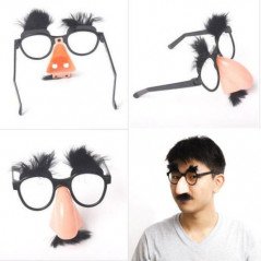 Annat kul - Lösnäsa med glasögon och mustasch